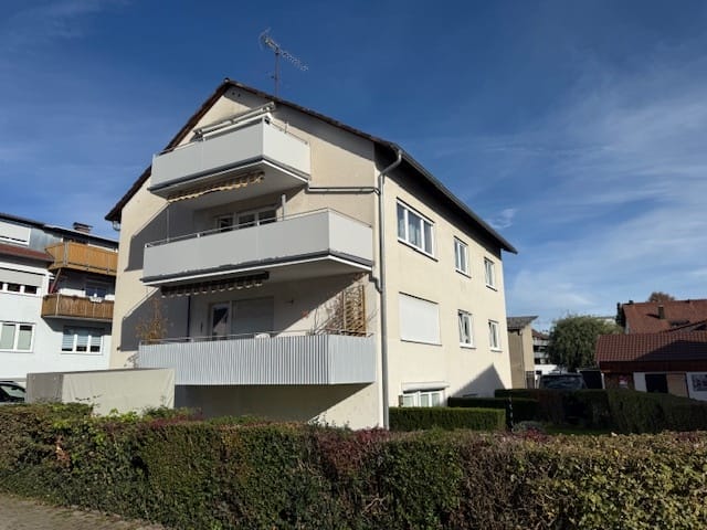 Helle 3-4 Zimmer-Wohnung Mit Balkon - 2. März 2026